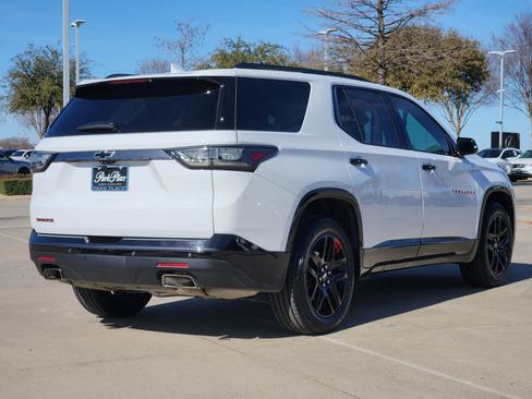 Used 2021 Chevrolet Traverse Premier w/ Redline Edition image 13