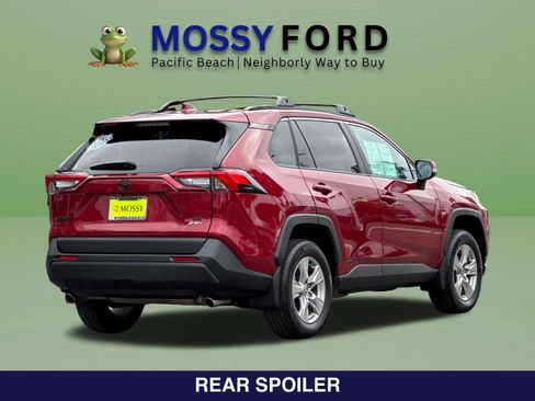 Used 2025 Toyota RAV4 LE AWD/4WD image 5