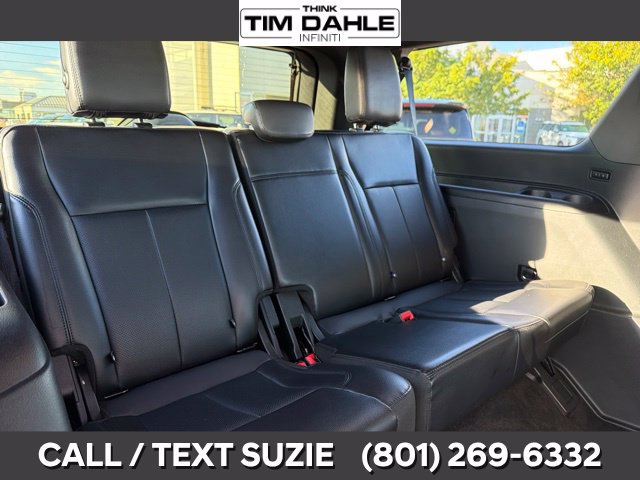 Used 2021 Ford Expedition Max XLT w/ FX4 Off-Road Package AWD/4WD image 14