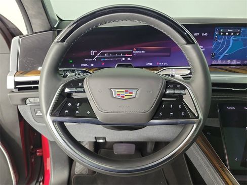 Certified 2025 Cadillac Escalade Sport Platinum w/ LPO, Floor Liner Package image 21