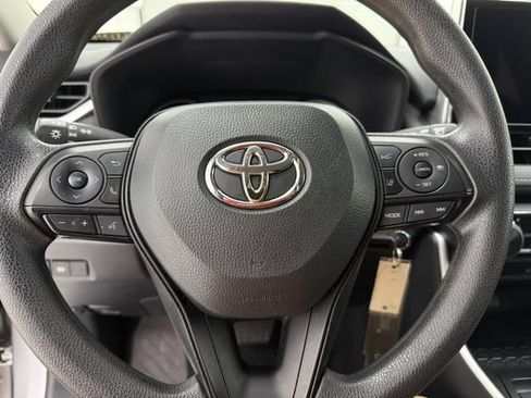 Used 2025 Toyota RAV4 LE FWD image 9