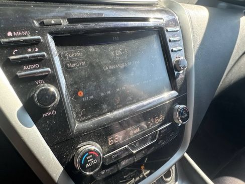 Used 2023 Nissan Murano SV AWD/4WD image 9