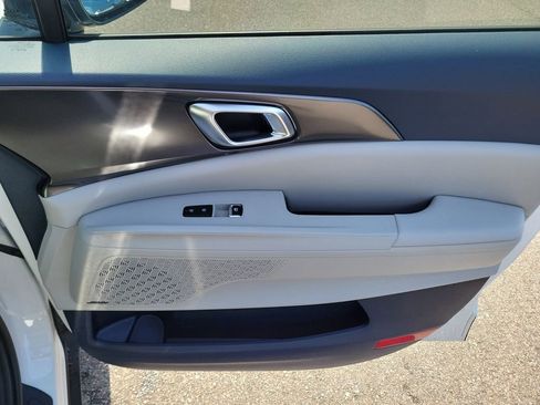 New 2026 Kia Carnival SX Prestige FWD image 10