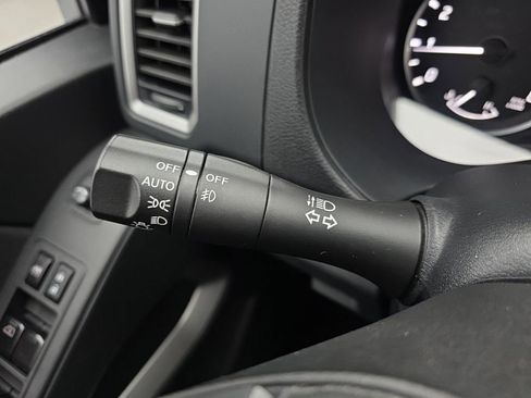 Used 2024 Nissan Frontier SV w/ Hardbody Edition image 26