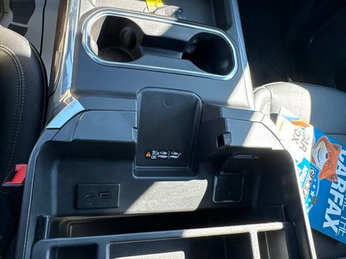 Used 2024 Chevrolet Silverado 2500 LTZ w/ LTZ Plus Package AWD/4WD image 35