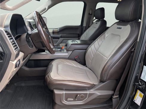 Used 2020 Ford F150 Limited w/ Trailer Tow Package image 11