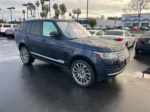 Used 2017 Land Rover Range Rover HSE image 9