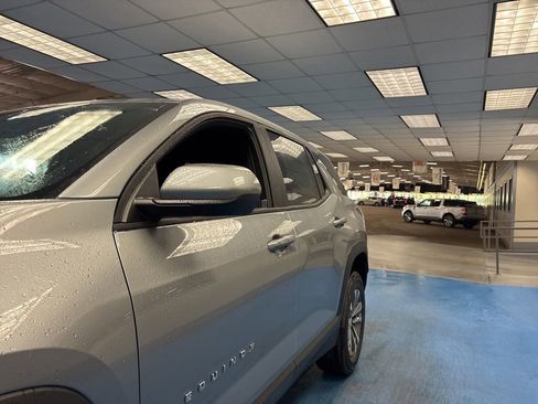 New 2026 Chevrolet Equinox LT FWD image 15
