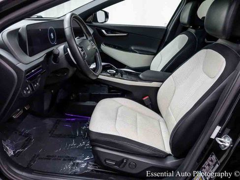 Used 2023 Kia EV6 GT-Line w/ GT-Line White Seat Package AWD/4WD image 11