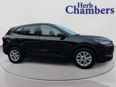 Used 2025 Ford Escape Active FWD image 8