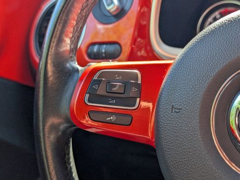 Used 2019 Volkswagen Beetle 2.0T S image 36