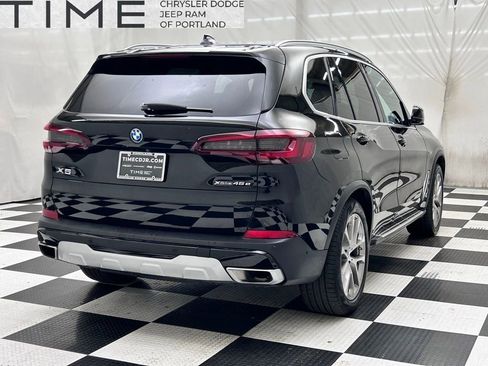Used 2023 BMW X5 xDrive45e image 7