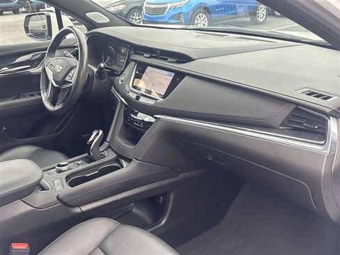Certified 2023 Cadillac XT5 Premium Luxury image 30