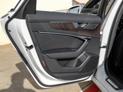 Used 2023 Audi A6 3.0T Premium w/ Convenience Package image 43