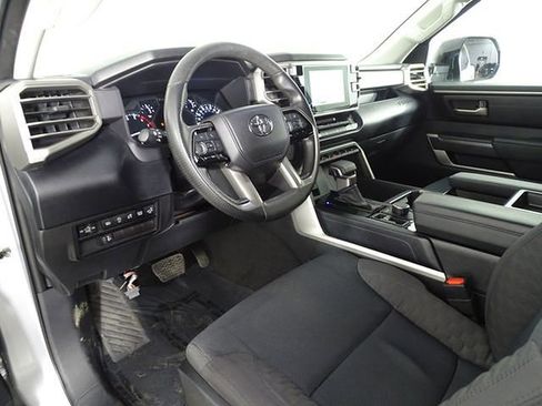 Used 2022 Toyota Tundra SR5 image 19