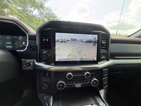 Used 2021 Ford F150 Lariat w/ Equipment Group 502A High AWD/4WD image 21