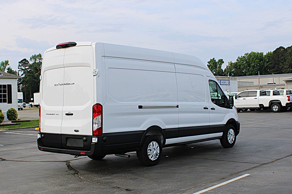 Used 2025 Ford Transit 350 148 High Roof Extended RWD image 5