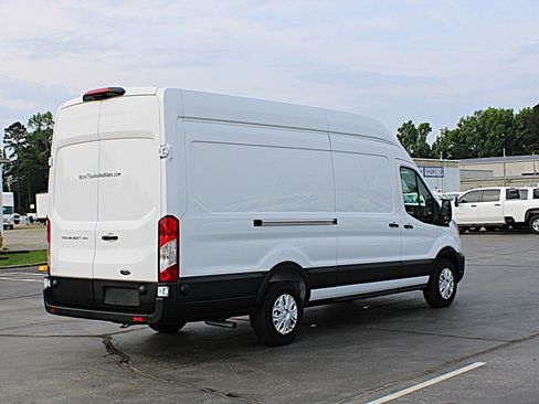 Used 2025 Ford Transit 350 148 High Roof Extended RWD image 5