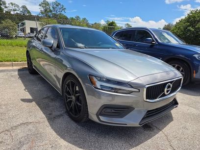 Used 2020 Volvo S60 T6 Momentum w/ Protection Package Premier
