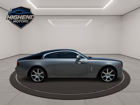 Used 2016 Rolls-Royce Wraith RWD image 4