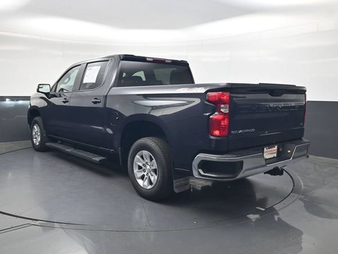 Used 2022 Chevrolet Silverado 1500 LT AWD/4WD image 7