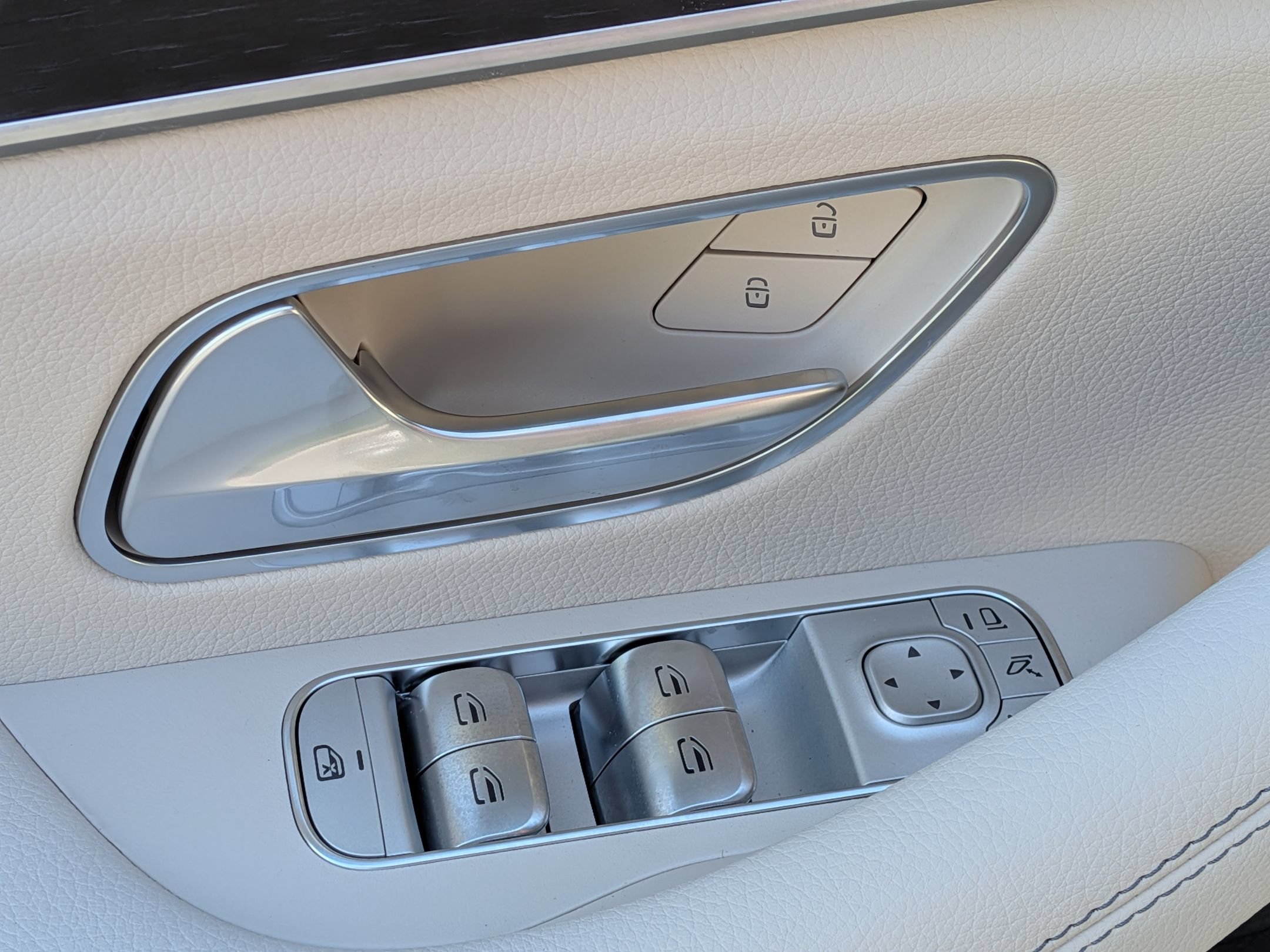 New 2026 Mercedes-Benz GLE 450 4MATIC Coupe image 16
