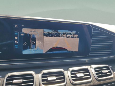 Certified 2026 Mercedes-Benz GLS 450 4MATIC image 22