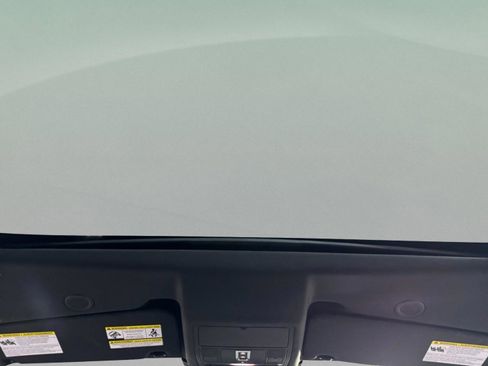 Used 2022 Land Rover Discovery Sport S R-Dynamic image 11