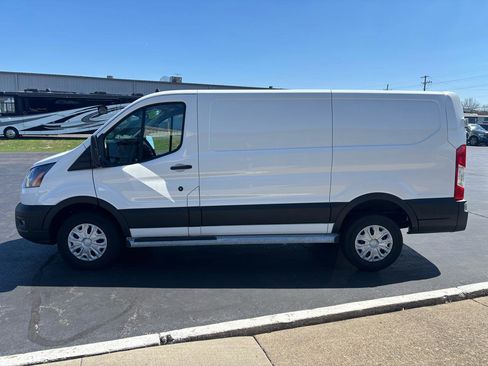 Used 2024 Ford Transit 250 Low Roof w/ Exterior Upgrade Package image 6