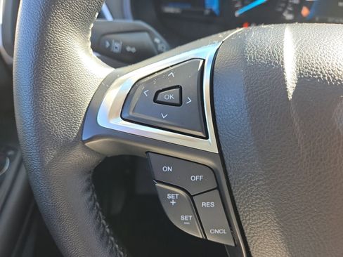 Certified 2022 Ford Edge SEL w/ Convenience Package image 14