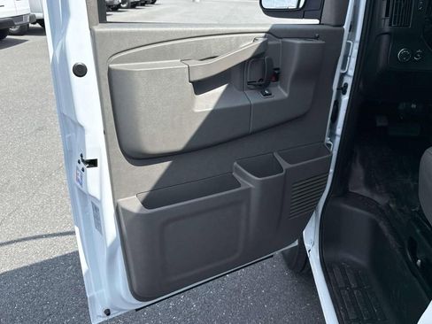 New 2026 Chevrolet Express 2500 w/ Driver Convenience Package RWD image 8