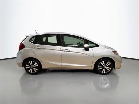 Used 2018 Honda Fit EX image 35
