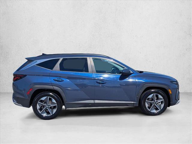 Used 2025 Hyundai Tucson SEL FWD image 4
