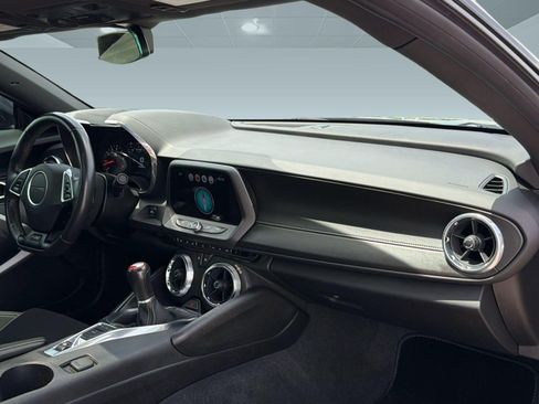 Used 2018 Chevrolet Camaro SS RWD image 28