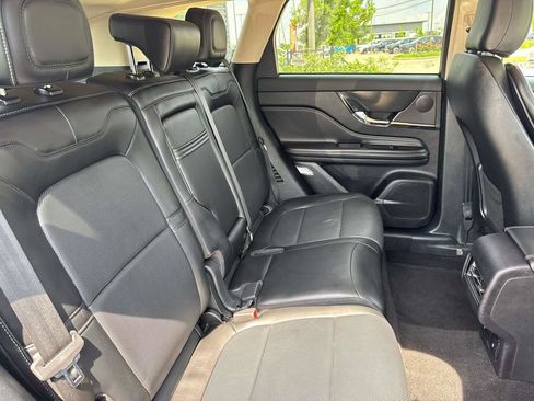 Used 2024 Lincoln Corsair Reserve w/ Equipment Group 201A AWD/4WD image 10