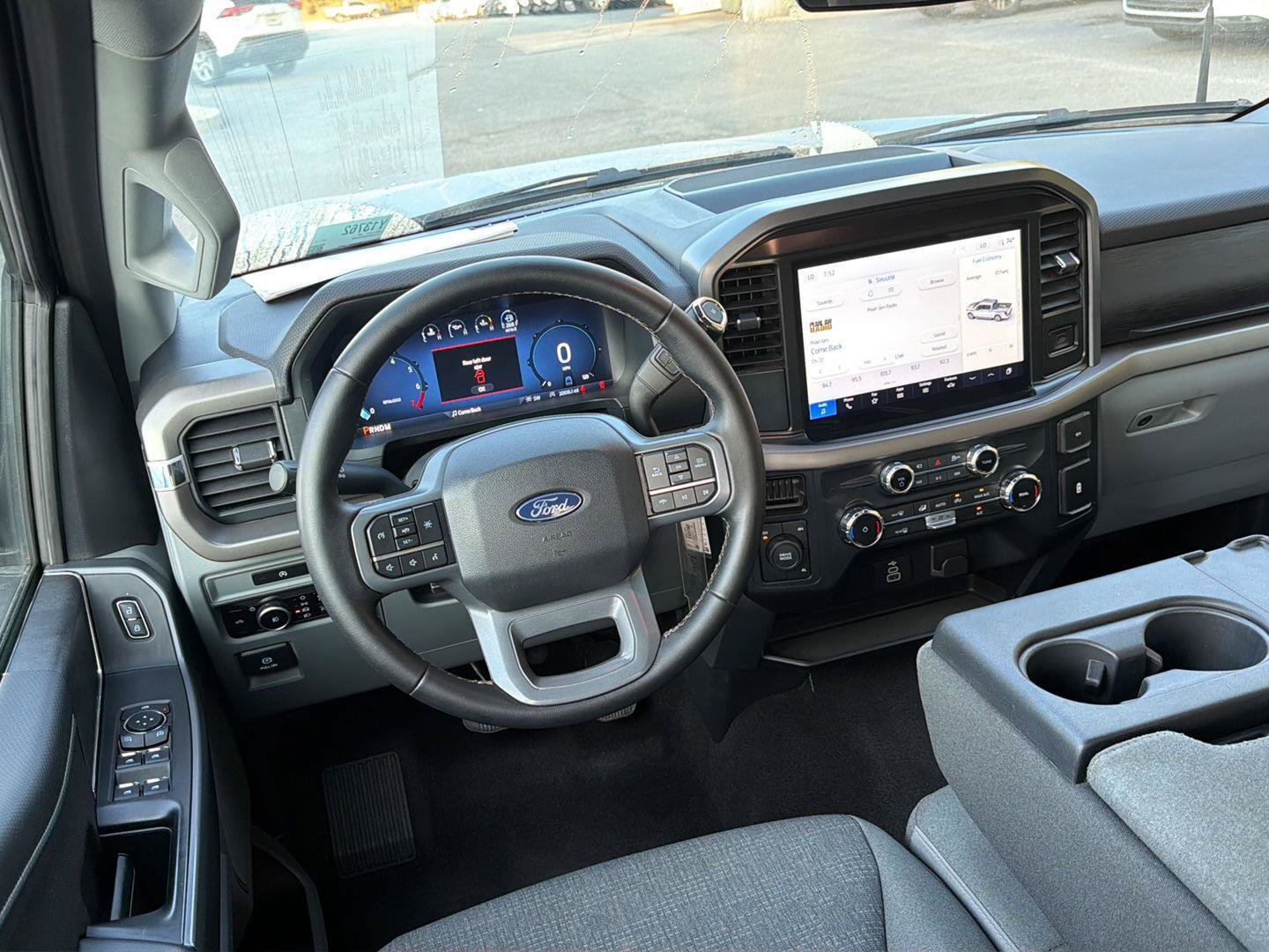 Used 2025 Ford F150 XLT w/ Equipment Group 301A Standard AWD/4WD image 18