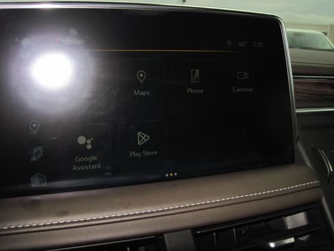 Used 2023 Chevrolet Tahoe Z71 w/ Off-Road Capability Package image 21