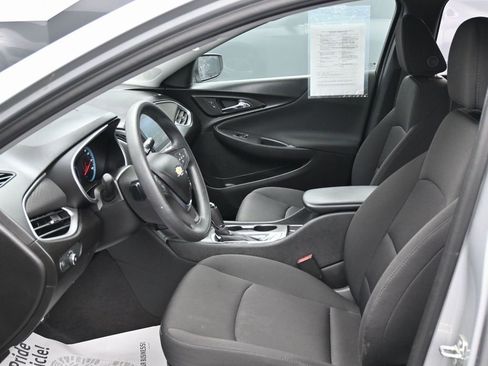 Used 2019 Chevrolet Malibu LS image 15