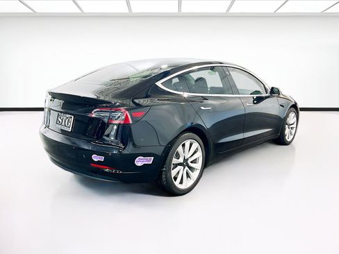 Used 2018 Tesla Model 3 Long Range image 4