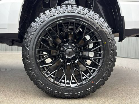 Used 2023 RAM 1500 Big Horn AWD/4WD image 12