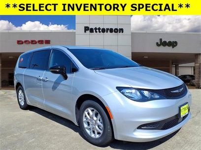 New 2026 Chrysler Voyager LX