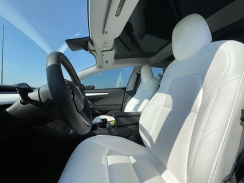 Used 2021 Tesla Model 3 Standard Range Plus image 21