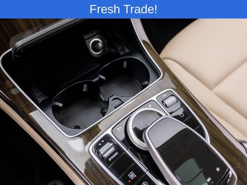 Used 2018 Mercedes-Benz GLC 300 4MATIC image 17
