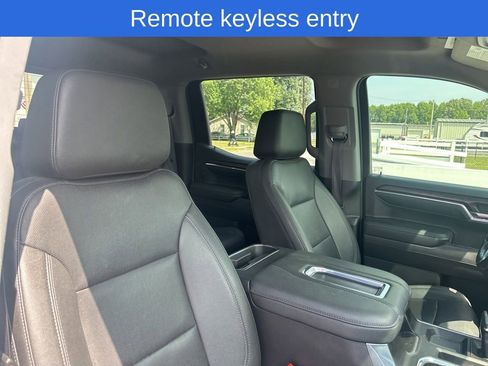 Used 2022 GMC Sierra 1500 SLT w/ SLT Premium Plus Package AWD/4WD image 7
