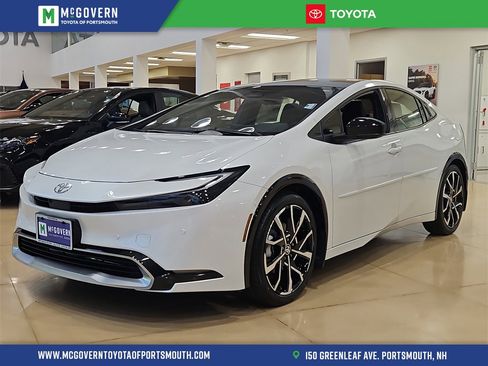 New 2026 Toyota Prius Plug-In Hybrid image 1