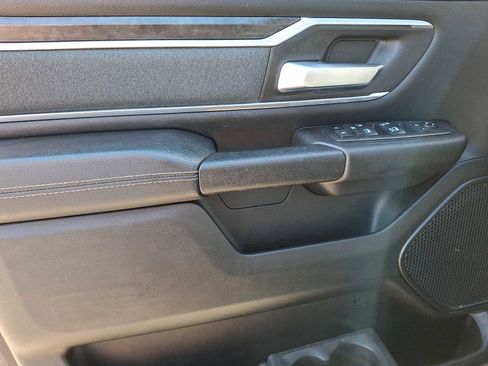 Used 2021 RAM 1500 Big Horn image 9