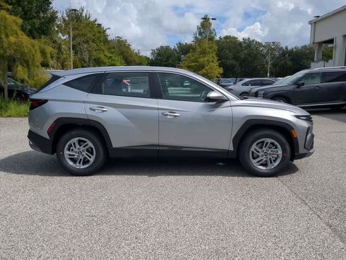 New 2026 Hyundai Tucson SE image 8