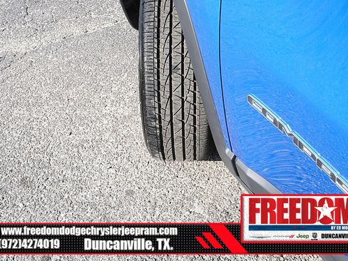 Used 2025 Jeep Compass Latitude AWD/4WD image 44