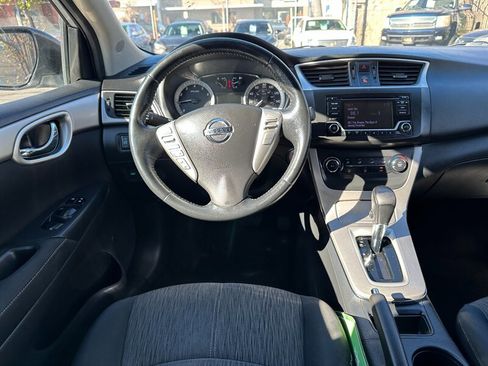 Used 2015 Nissan Sentra SV image 17