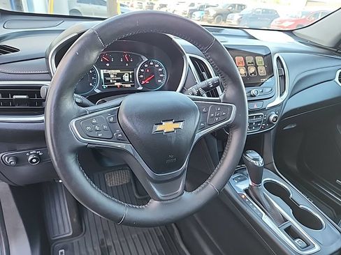 Used 2018 Chevrolet Equinox Premier AWD/4WD image 14